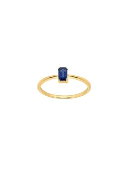 Bague saphir taille émeraude