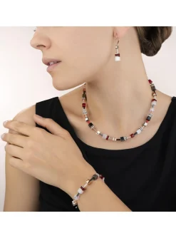 Collier Coeur de Lion Géocube perles carrées_x005f_x000D_tons rouges, noirs, blancs