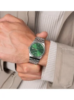 Montre Casio classique acier cadran vert