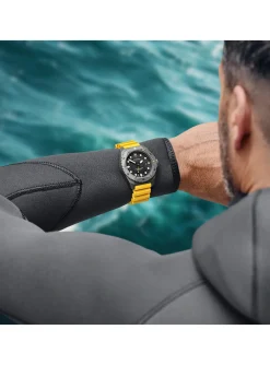 Montre de plongée Victorinox Dive Pro quartz titane