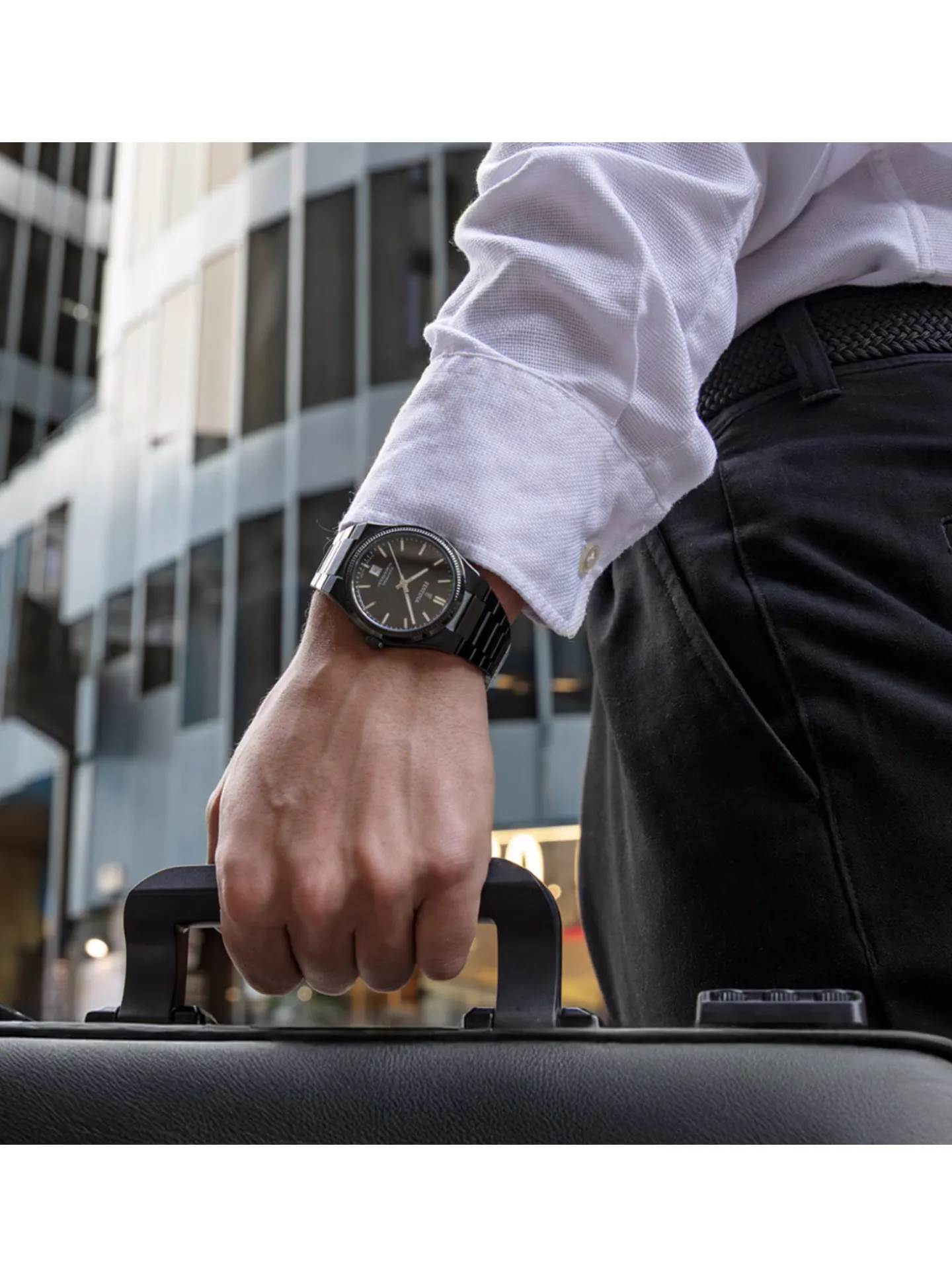 Montre Festina Rive Swiss Made acier noir