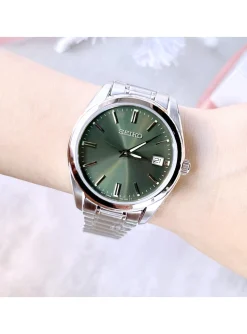 Montre Seiko classique acier cadran vert