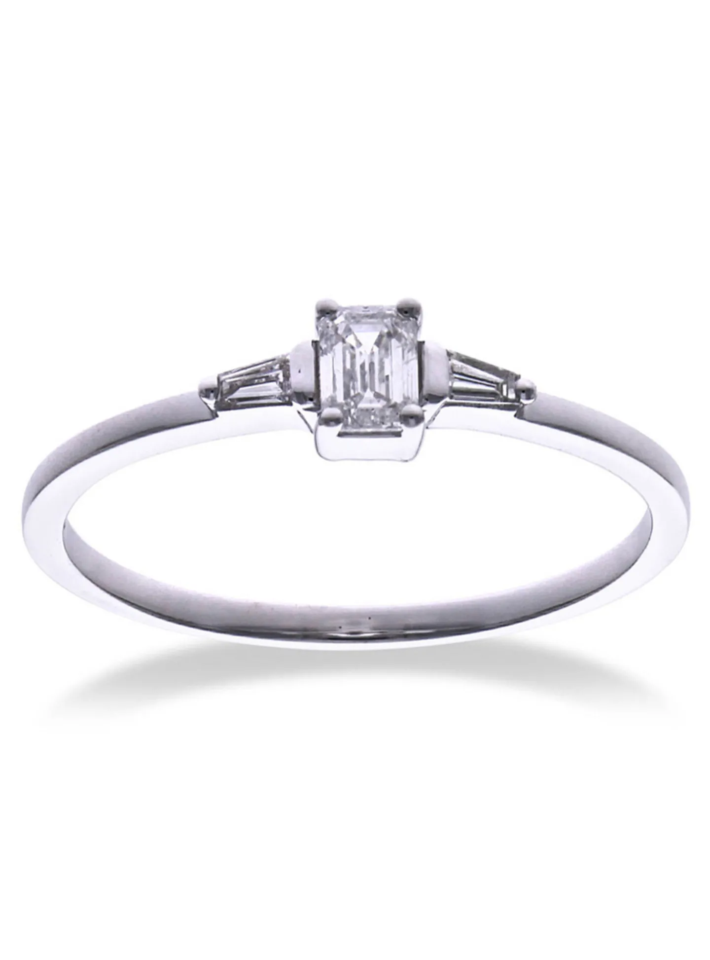 Solitaire accompagné or 18 carats diamants